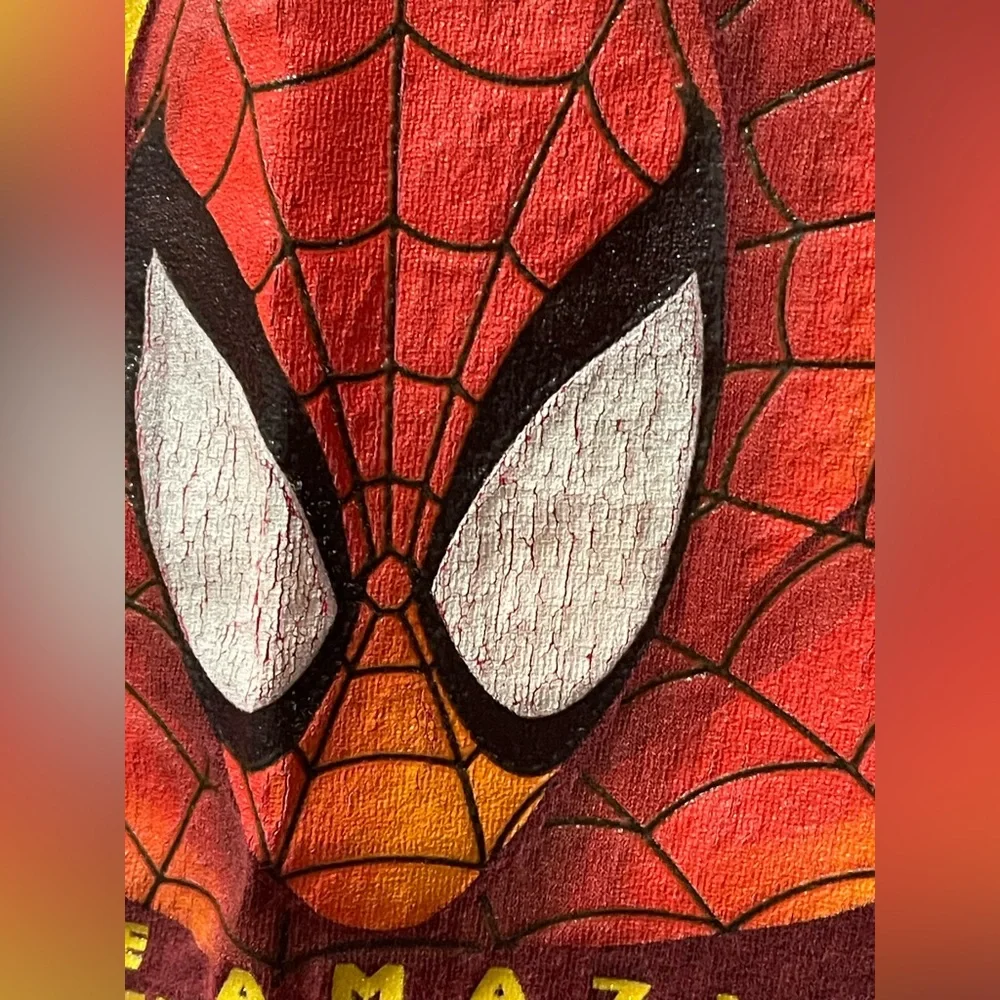 Vintage Mad Engine‎ Amazing Spider-Man Kids Shirt Size 5T